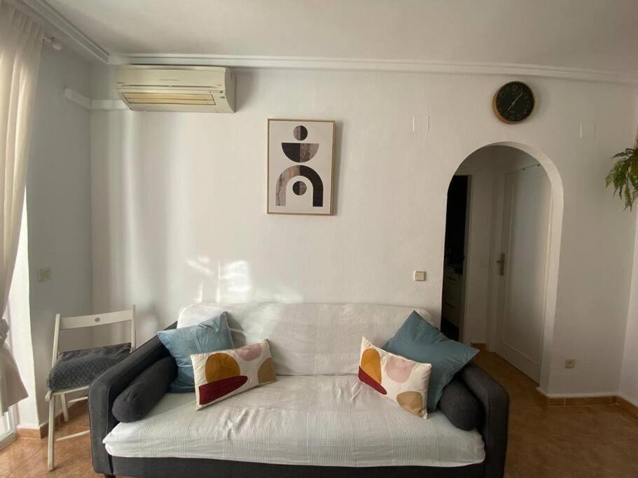 Tesoro Del Eden Apartment Torrevieja Bagian luar foto